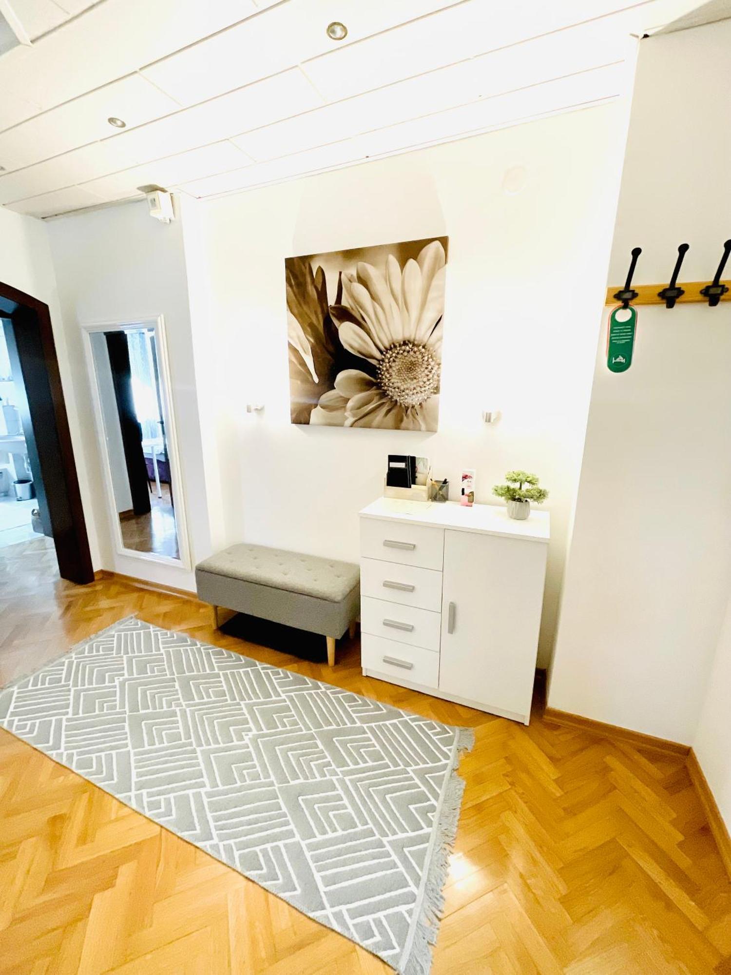 Apartman Bago Deluxe Near Zagreb Airport Velika Gorica Eksteriør bilde