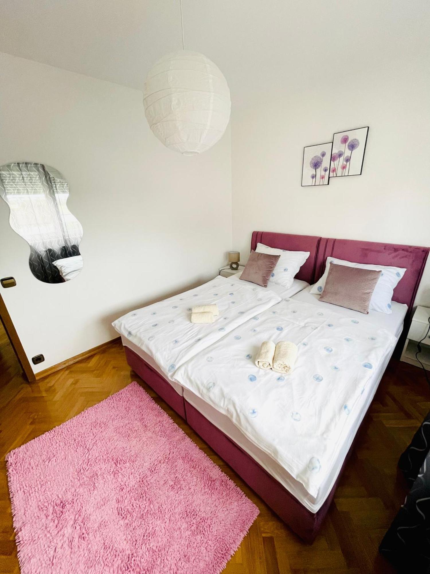 Apartman Bago Deluxe Near Zagreb Airport Velika Gorica Eksteriør bilde